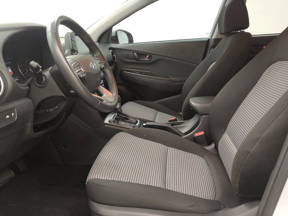 Used 2021 Hyundai Kona SEL Plus w/ Cargo Package FWD image 17