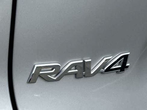 Used 2023 Toyota RAV4 LE AWD/4WD image 25