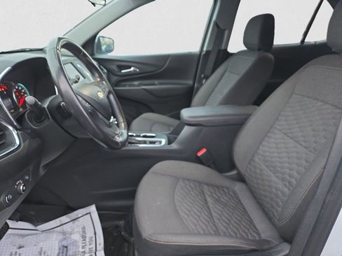 Used 2020 Chevrolet Equinox LT image 10