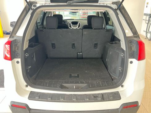 Used 2015 GMC Terrain SLE w/ Convenience Package AWD/4WD image 11