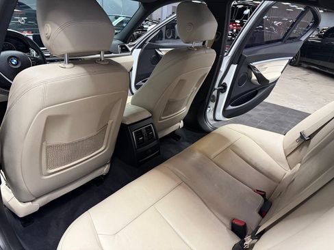 Used 2017 BMW 330i Sedan RWD image 41