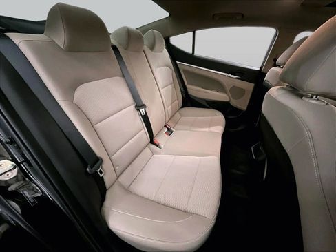 Used 2020 Hyundai Elantra Value Edition image 26