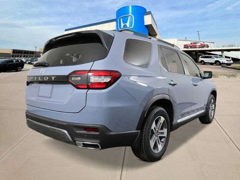New 2026 Honda Pilot EX-L image 5