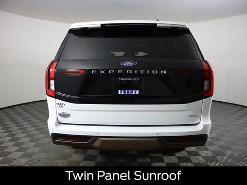 Used 2025 Ford Expedition Max King Ranch AWD/4WD image 6