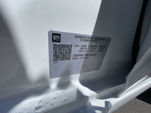 New 2024 GMC Sierra 3500 Pro w/ Convenience Package image 40