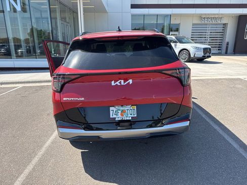 Used 2026 Kia Sportage SX FWD image 11