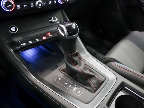 New 2025 Audi Q3 2.0T Premium Plus image 21