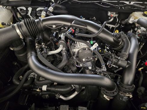 Used 2025 Ford Ranger Raptor image 13