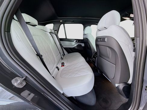 New 2026 BMW X5 sDrive40i RWD image 29