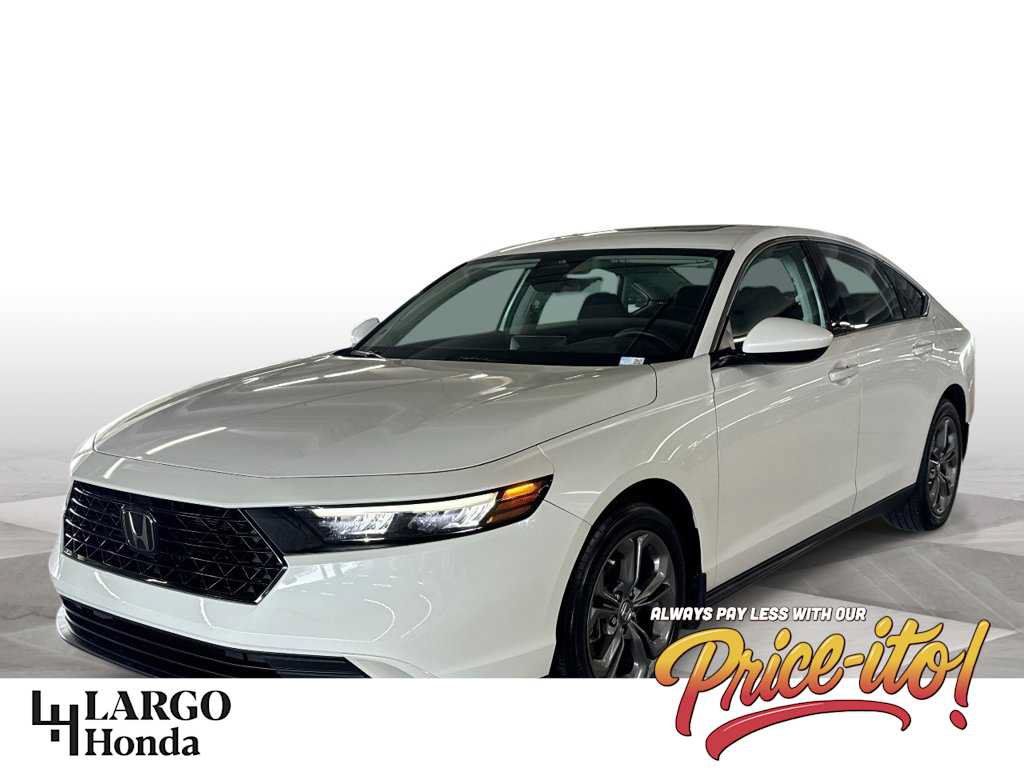 Used 2023 Honda Accord EX image 1