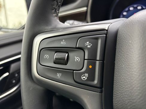 Used 2024 Chevrolet Tahoe Z71 w/ Luxury Package image 16