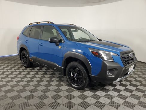 Used 2025 Subaru Forester Wilderness AWD/4WD image 2