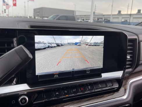 Used 2024 GMC Sierra 1500 Elevation w/ X31 Off-Road Package image 22