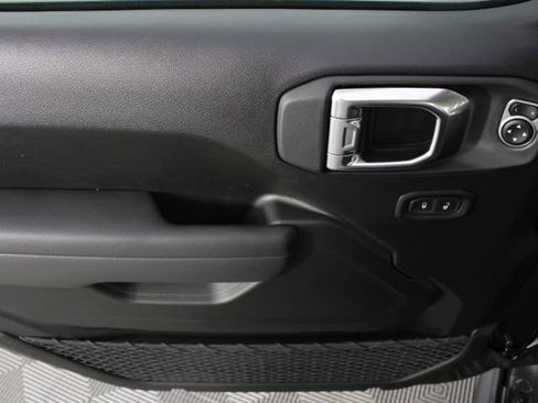 New 2026 Jeep Gladiator Rubicon image 13