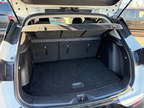 Used 2024 Buick Encore GX Sport Touring image 13