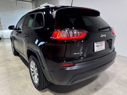 Used 2020 Jeep Cherokee Latitude AWD/4WD image 5