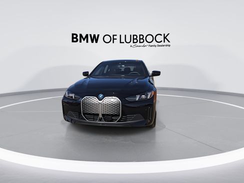 Used 2025 BMW i4 eDrive40 w/ Premium Package image 3