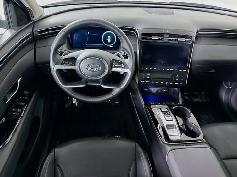 Certified 2024 Hyundai Tucson Limited AWD/4WD image 4