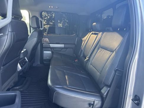Used 2024 Ford F250 Lariat w/ Black Appearance Package AWD/4WD image 26
