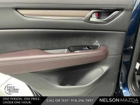 New 2025 MAZDA CX-5 Signature image 38