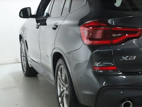 Used 2021 BMW X3 xDrive30e w/ Executive Package AWD/4WD image 45