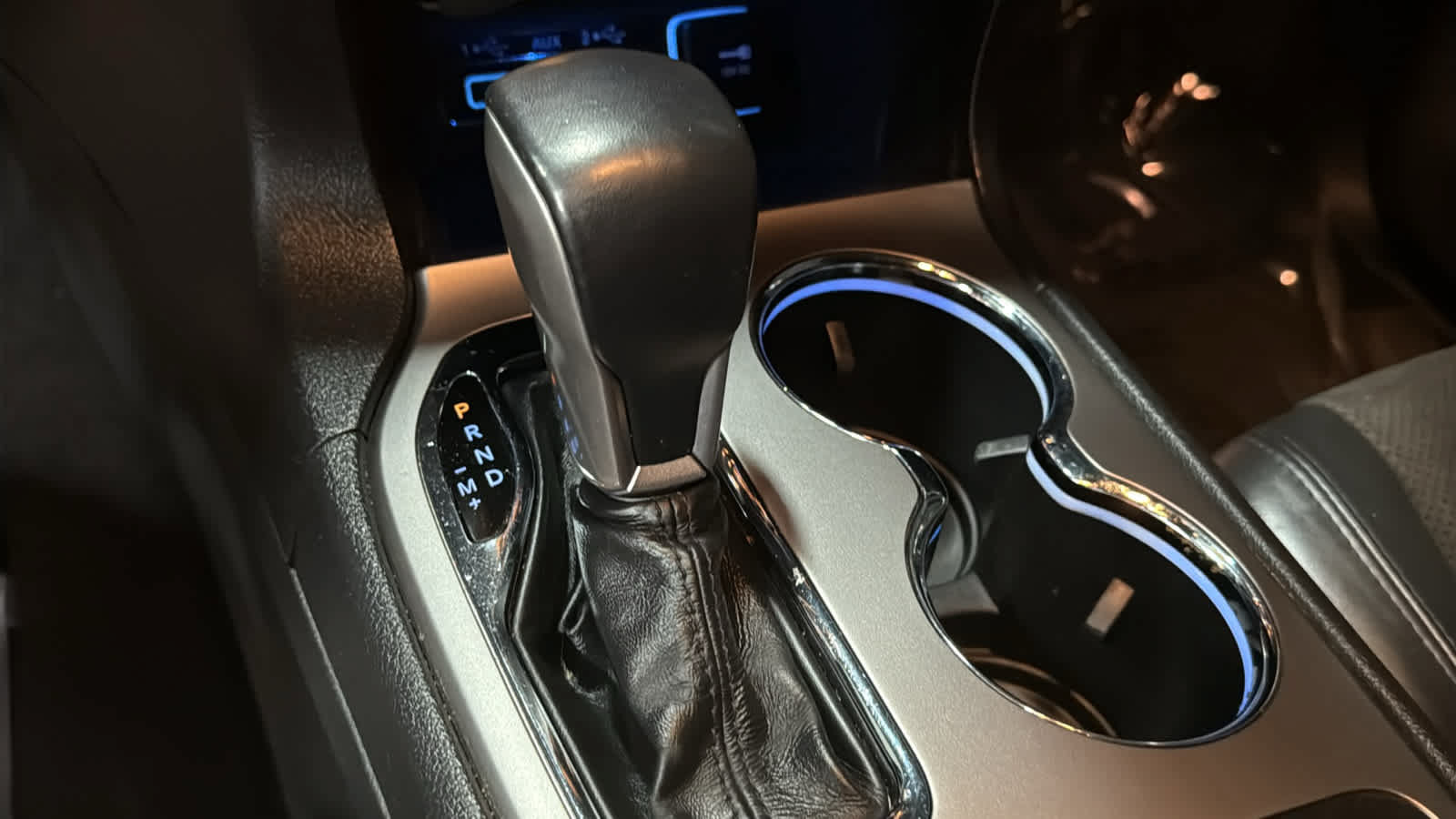 Used 2020 Jeep Grand Cherokee Altitude AWD/4WD image 17
