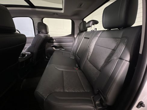 Used 2024 Toyota Tundra Limited image 24