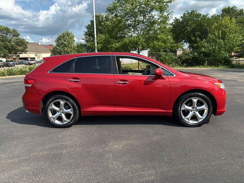 Used 2009 Toyota Venza AWD w/ Comfort Pkg image 10