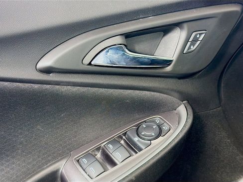 Used 2023 Chevrolet Malibu LT image 19