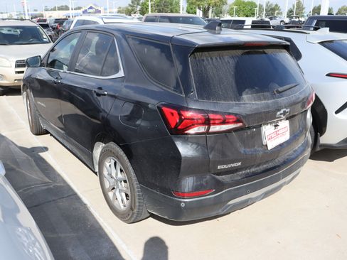Used 2022 Chevrolet Equinox LT image 5