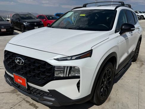 Used 2022 Hyundai Santa Fe XRT FWD image 2