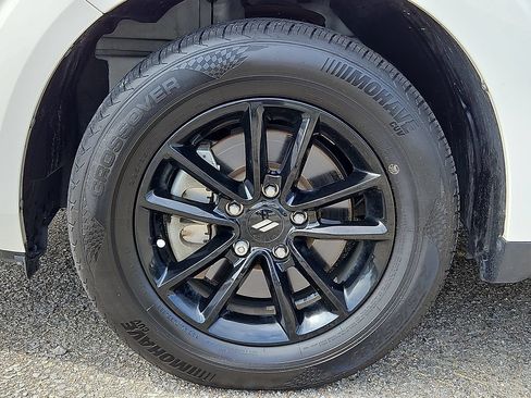 Used 2020 Dodge Journey SE w/ SE Popular Equipment Group FWD image 8