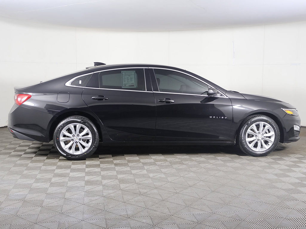 Used 2024 Chevrolet Malibu LT FWD image 17