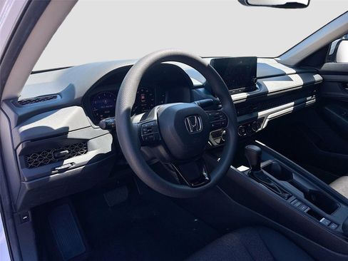 Certified 2023 Honda Accord LX image 10