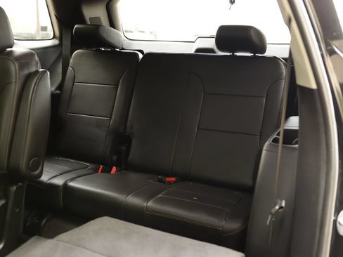 Used 2020 Chevrolet Traverse Premier w/ Redline Edition FWD image 32