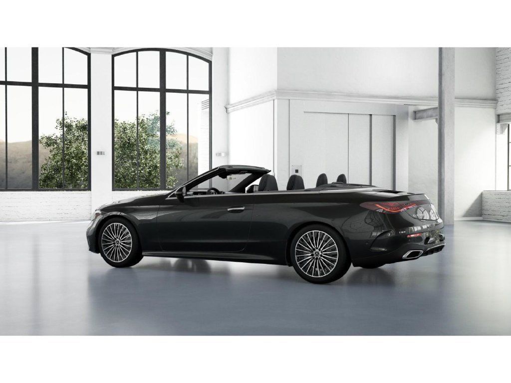 Used 2024 Mercedes-Benz CLE 300 4MATIC Cabriolet image 31