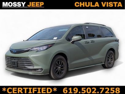 Used 2023 Toyota Sienna XLE