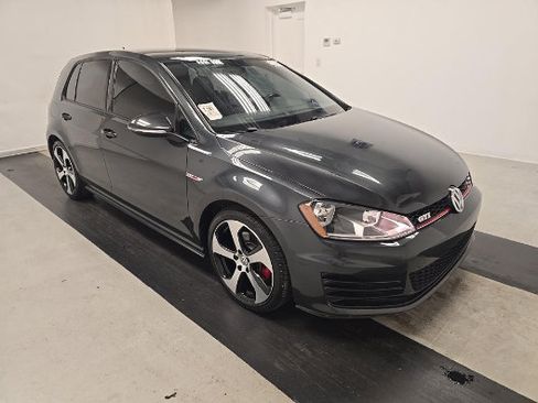 Used 2017 Volkswagen GTI S FWD image 3