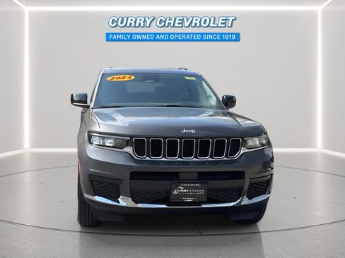 Used 2024 Jeep Grand Cherokee L Laredo image 4