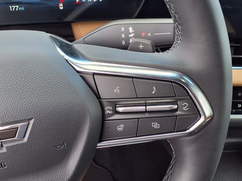 New 2026 Chevrolet Equinox ACTIV AWD/4WD image 18