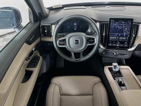 New 2026 Volvo XC90 T8 Ultra w/ Protection Package Premier image 21