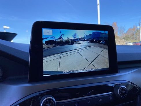 Used 2025 Ford Escape Active image 35