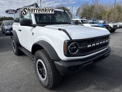 New 2025 Ford Bronco 2-Door w/ Sasquatch Package
