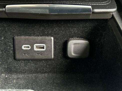 Used 2024 Cadillac XT4 Premium Luxury FWD image 20