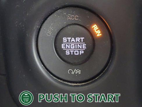 Used 2019 Jeep Wrangler Sport image 25