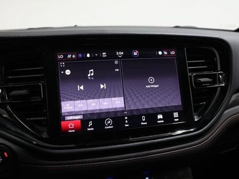 Used 2025 Dodge Durango GT AWD/4WD image 25
