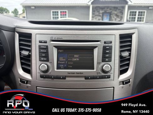 Used 2013 Subaru Outback 2.5i Limited w/ Moonroof Pkg AWD/4WD image 16