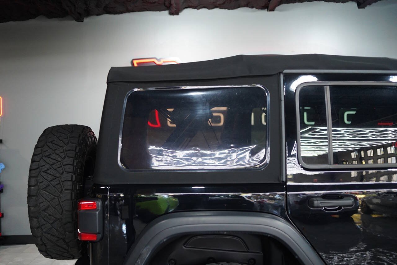 Used 2018 Jeep Wrangler Unlimited Rubicon AWD/4WD image 57