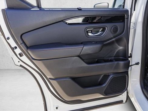 New 2025 Honda Pilot TrailSport image 23