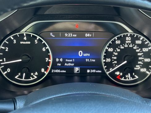 Certified 2023 Nissan Murano SV w/ SV Midnight Edition Package FWD image 32
